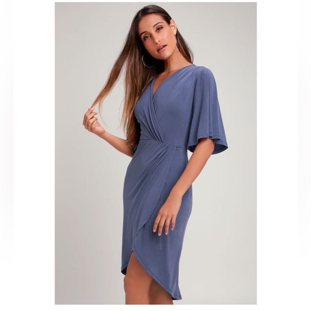 Lulu’s Dulcet Washed Blue Surplice Midi Dress